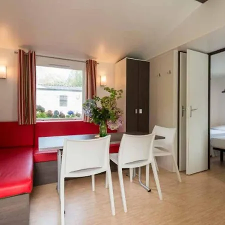 אתר קמפינג Mobil-home Confortable - 6 Pers. - Api-1-52-2167 *